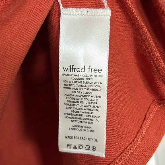 WILFRED | Aritzia Primary Tee | XS - Picture 6 of 10